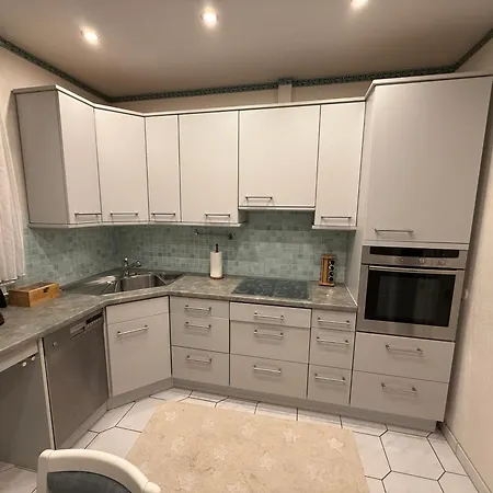 Charmante In Stilvoll Geräumig Ferienhaus Garbsen